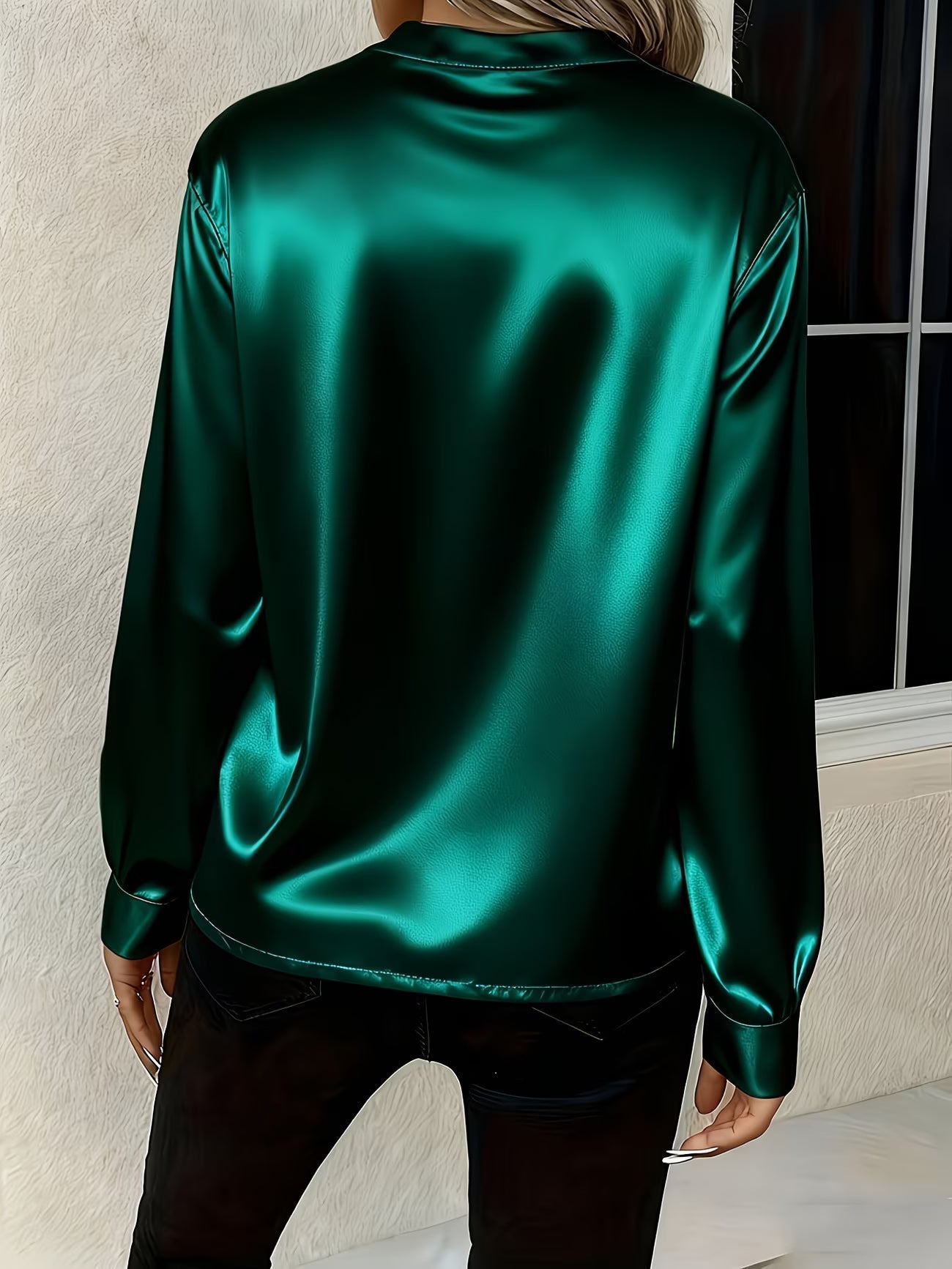 Ronika - Long Sleeve V-Neck Blouse