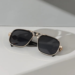 Verdeluxe Shades