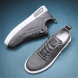 The Levaro Sneaker